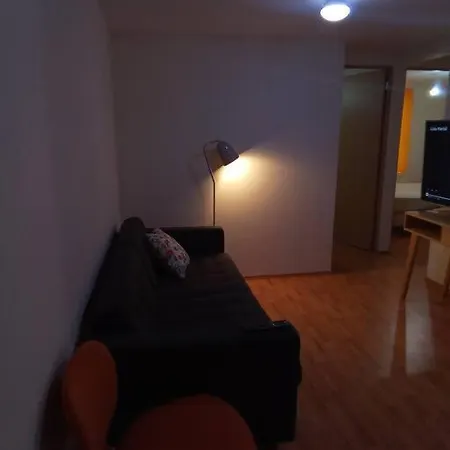 Depto Muy Cerca Del Aeropuerto T1 Apartment